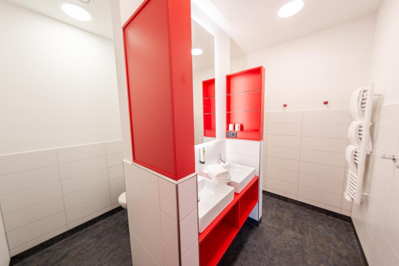Havenhostel Stade - Hotel المظهر الخارجي الصورة